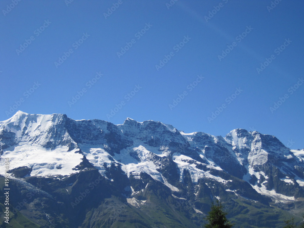 Beautiful scenery of Switzerland - Allmendhubel -