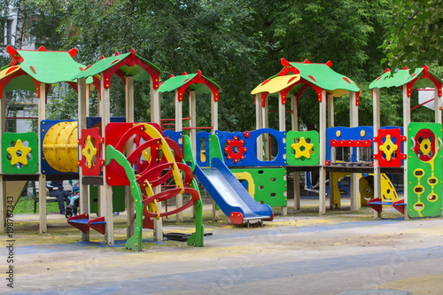 Wallpaper Mural Children's playground multicolored Torontodigital.ca