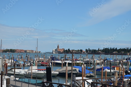 Wenecja, weneckie łodzie na kanale