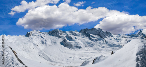 Gornergratgletscher, Zermatt, Schweiz © Comofoto