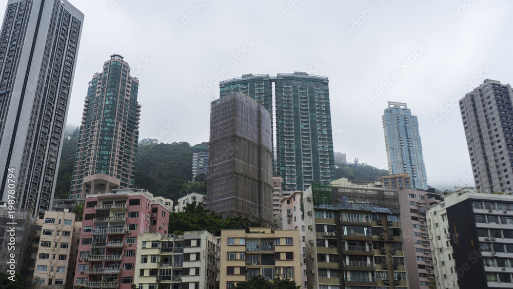 Obraz premium cityscape on a foggy day