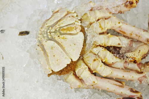 Fototapeta Naklejka Na Ścianę i Meble -  Fresh crab at market 