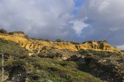 Felsküste am Atlantik im Parque Natural do Sudoeste Alentejano e Costa Vicentina, Algarve, Portugal, Europa photo