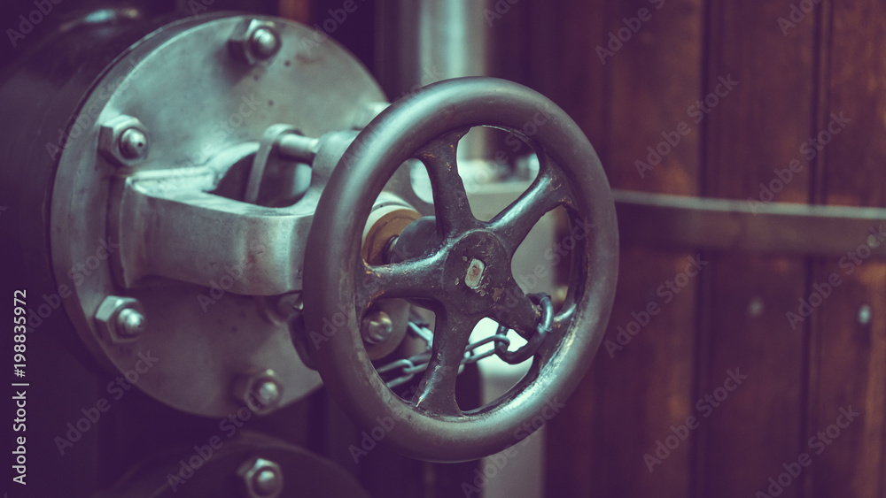 Obraz premium Boat Wheel Control