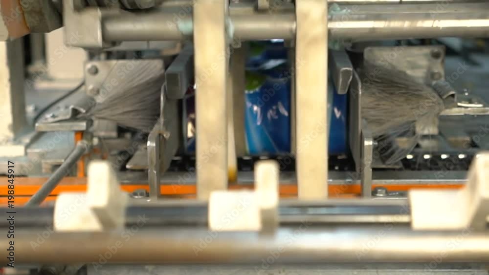 Conveyor line production of paper based on waste paper Conveyor line production of paper based on waste paper
