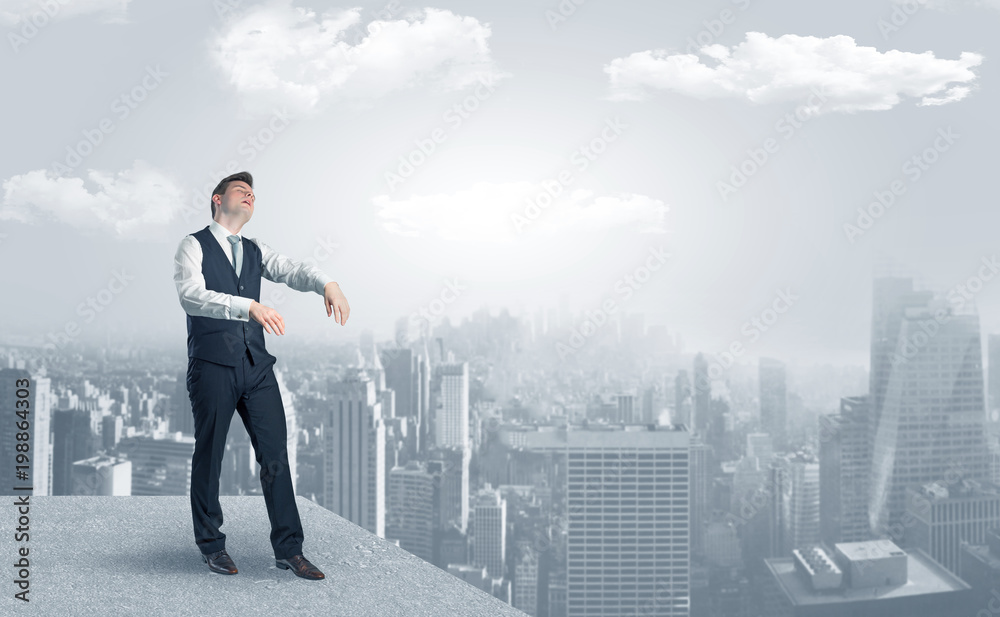 Zombi elegant businessman on the top of the city
Zombi elegant businessman on the top of the city