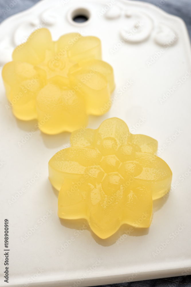 Agar agar citrus jelly dessert Agar agar citrus jelly dessert