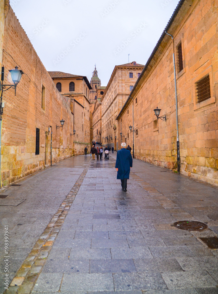 calle medieval en Salamanca