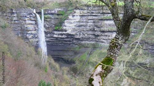 Cascada de gujuli photo