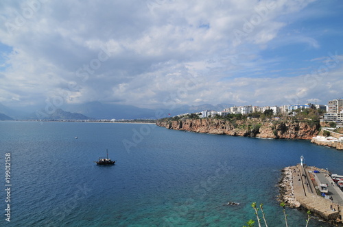 Fototapeta Naklejka Na Ścianę i Meble -  Old harbour in Antalya, Turkey