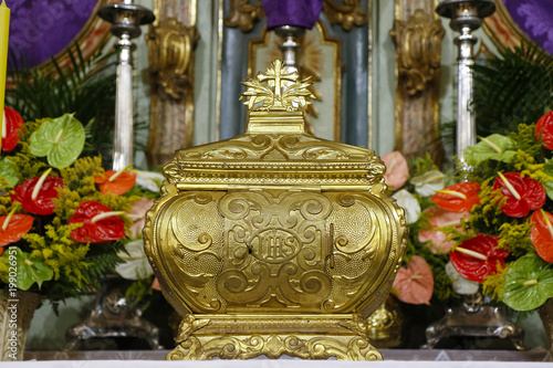 Catholic symbol Holy sacrament with holy communion