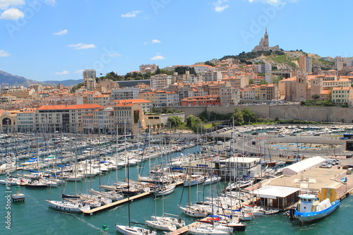 Le pittoresque vieux port de Marseille  France