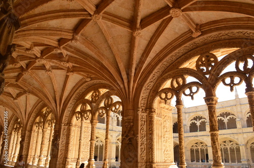 mosteiro dos jerónimos lisboa