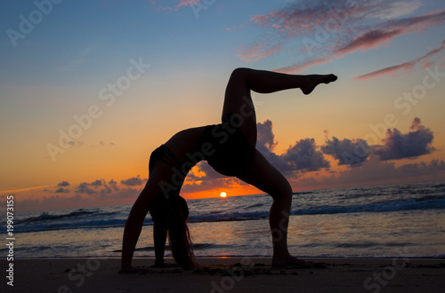 Yoga Woman Beach Silouette Leg Up