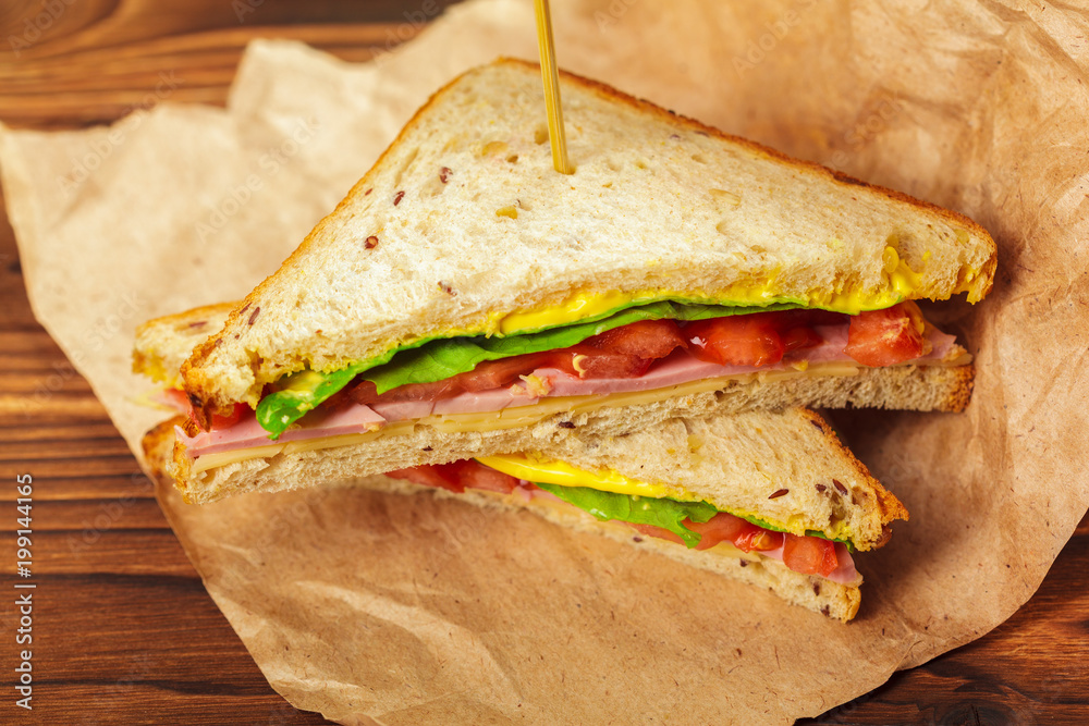 Obraz premium sandwich on a wooden table