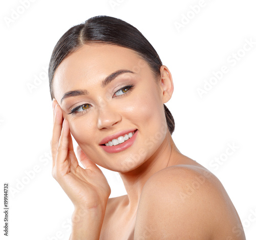 Beauty Woman face Portrait. Beautiful Spa model Girl with Perfect Fresh Clean Skin.