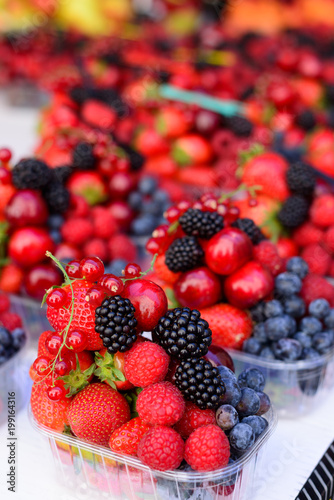 Mix strawberries  blackberries  red currants  blueberries and raspberries