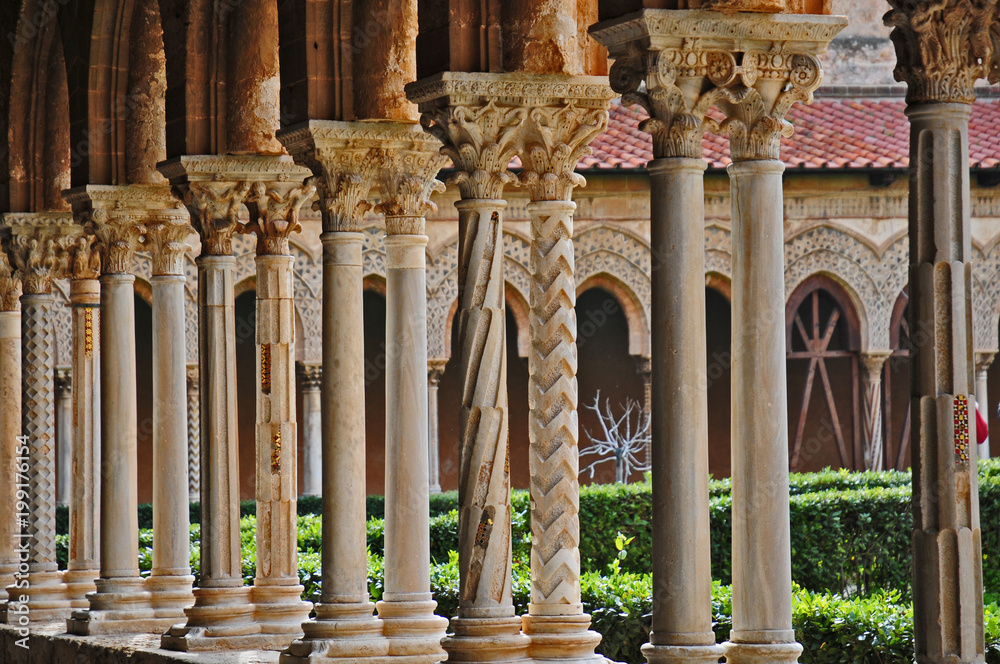 Fototapeta premium Monreale, il chiostro del Duomo - Sicilia