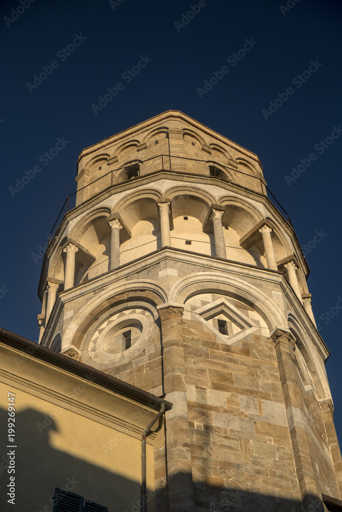 Obraz premium Pisa, historic building