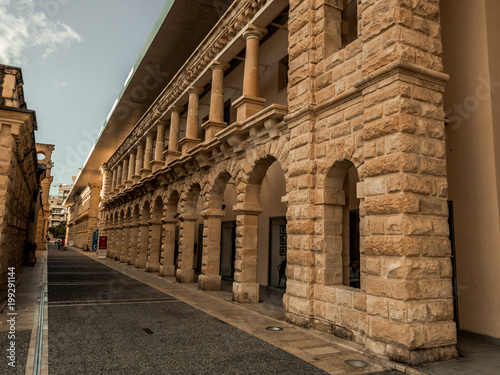 Fototapeta Naklejka Na Ścianę i Meble -  Wall of the shoppingmall in Valletta