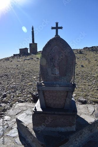 Altar en la cumbre del pico San Lorenzo en La Rioja