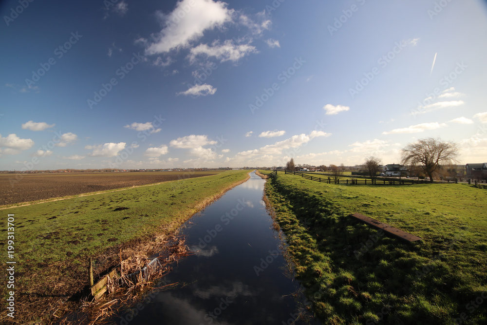 small canal in Waddinxveen and Moerkapelle