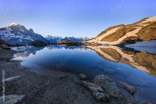 Fototapeta Naklejka Na Ścianę i Meble -  Lac Blanc, Graian Alps, France