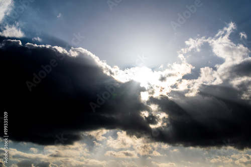 sonne hinter den wolken © eugensalzmann
