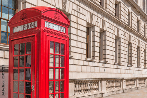 Telephone booth near the British Parliament in London © Antonello 