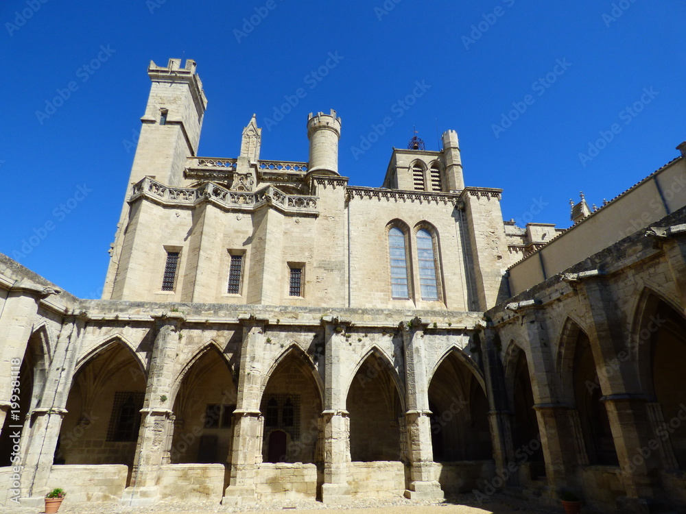 Béziers,ciudad de Francia en el departamento francés de Hérault, al suroeste de Montpellier. 