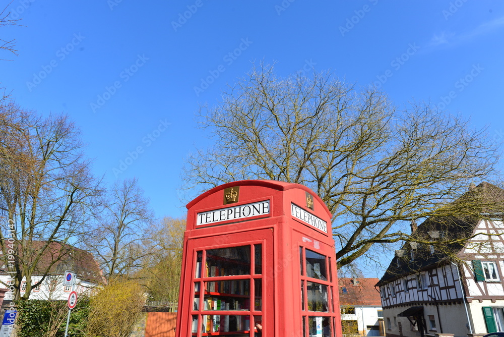 englische Telefonzelle in Heusenstamm englische Telefonzelle in Heusenstamm