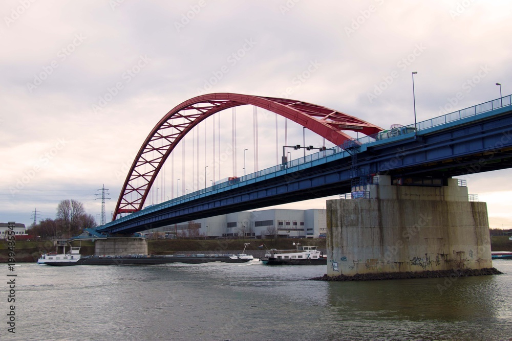 Brücke der Solidarität mit BiSchi