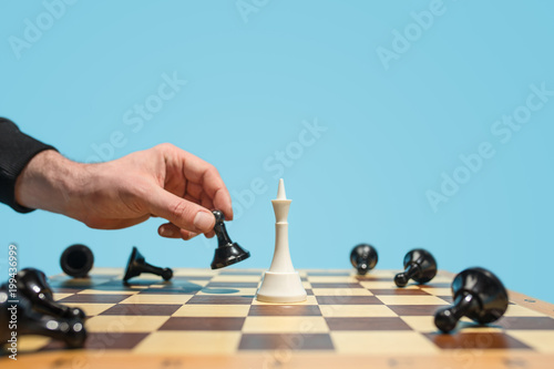 Foto The chess board and game concept of business ideas and competition