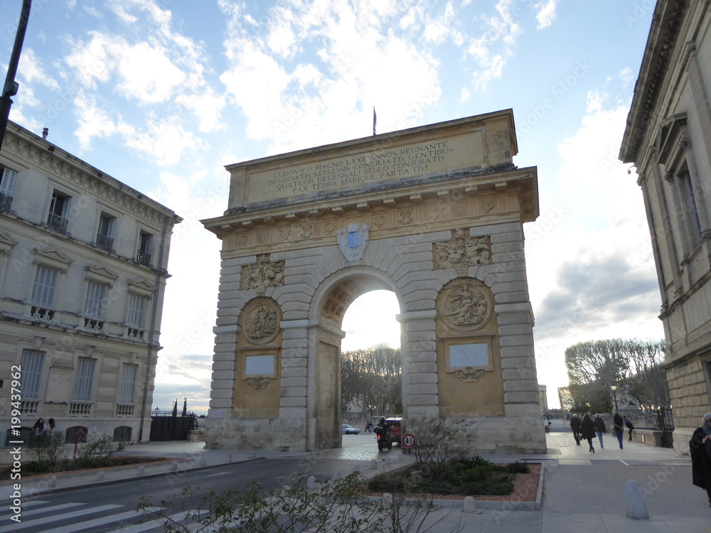Montpellier, ciudad del sur de Francia, en la región de Occitania y capital del departamento Hérault. 