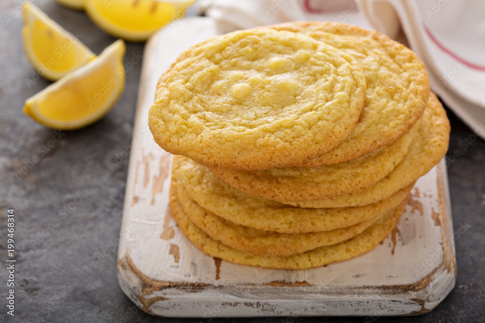 Lemon cookies with white chocolate chips Lemon cookies with white chocolate chips