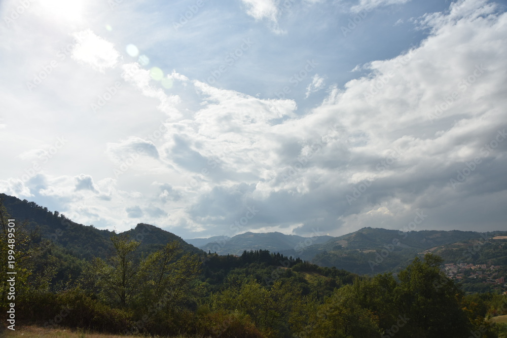 Colline - Viste - Monti e nuvole - Cielo e natura 