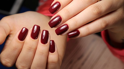 Stickers Manicure Modieuze manicure met design  © IzzzIStock