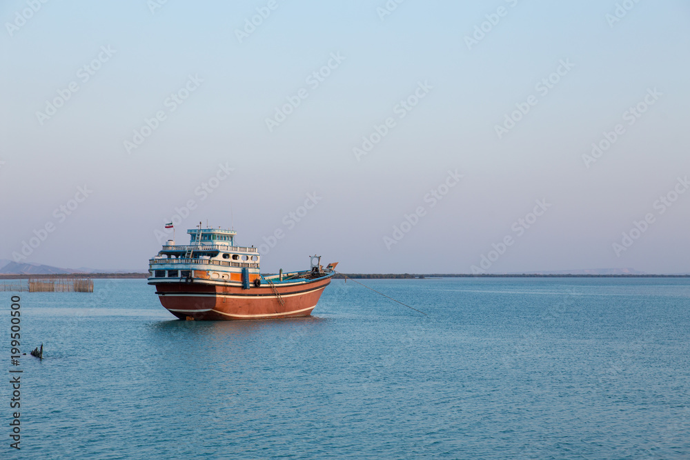 Obraz premium Launch in Persian Gulf, Qeshm, Iran
