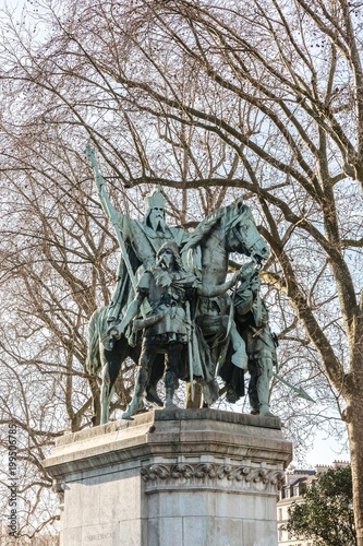 Charlemagne et ses Leudes statue in Paris, France