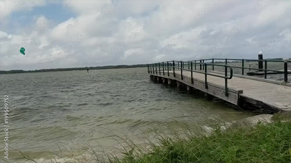 Dock Dock