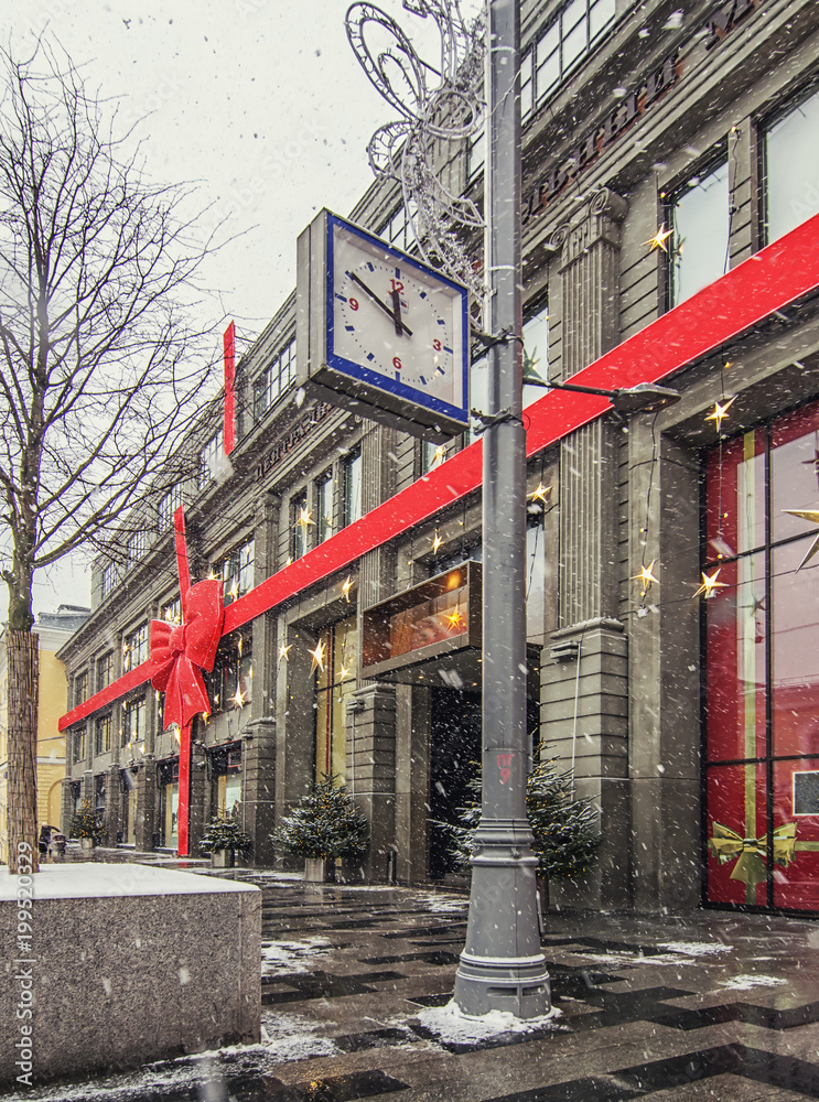 Famous shop for buying giftsт for Valentine's day, landmark of Moscow streets
