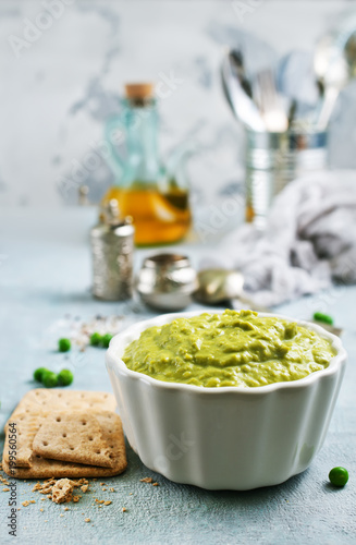 mashed green peas