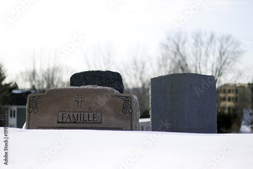 cimetière en hiver photo