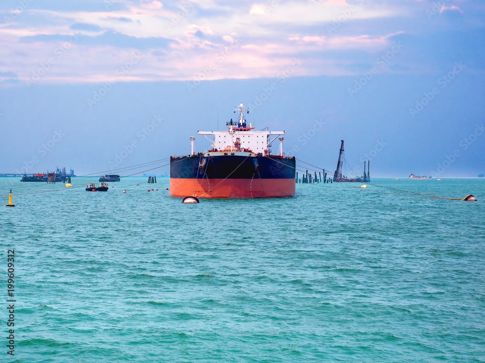 Mooring buoy operation assistance vessel tanker at sea.