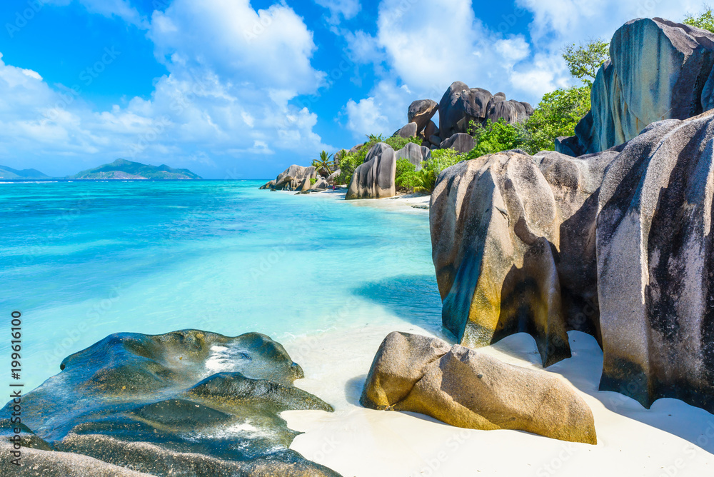 Fotografiet, Poster Source d'Argent Beach at island La Digue, Seychelles -  Beautifully shaped granit på Europosters.se