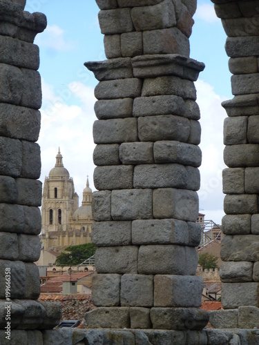 Segovia, ciudad y un municipio español en la parte meridional de la comunidad autónoma de Castilla y León (España) photo