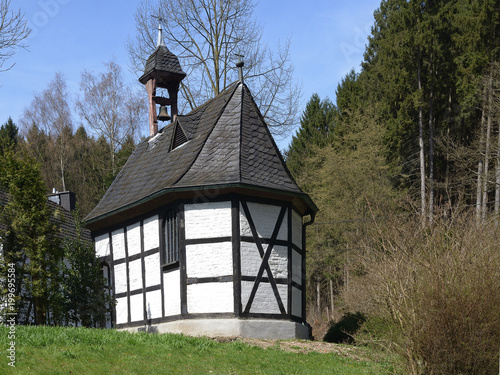 Barbara-Kapelle Hellenthal in Rösrath © armin_eckstein