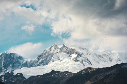 Peaks Tierra del Fuego © Adrian