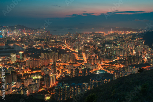 Hong Kong Mountain Night City View © Wilson Chu