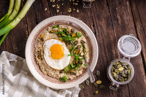 oatmeal salty with spring onion and egg